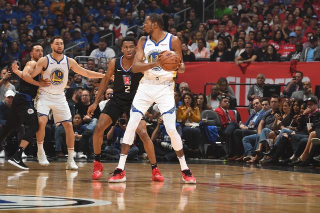 天空：曼联有意亚特兰大中场埃德森 冬窗尝试引进