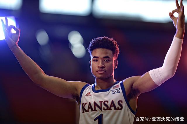 巴黎去年为K77开1100万年薪 那不勒斯只给500万